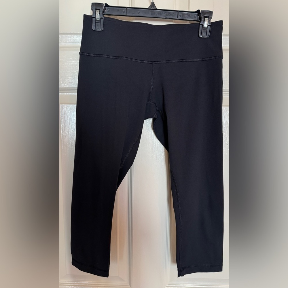 Lululemon Wunder Under Crop 21” Sz 6 Black Luxtreme Leggings - Picture 3 of 4